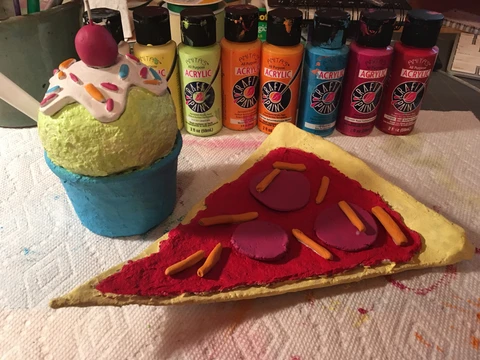 Art teacher Beth Carter submitted this Exploring Italian Food and Art Project as her entry in the ACTÍVA Products Art Teacher Mystery Box competition.